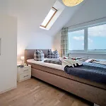 Maisonette Kapteins Lounge By Seeblick Ferien Oro, Rundum Wasser, 6pers, Sauna, Kamin דירה