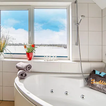 Apartament Maisonette Kapteins Lounge By Seeblick Ferien Oro, Rundum Wasser, 6pers, Sauna, Kamin Olpenitz