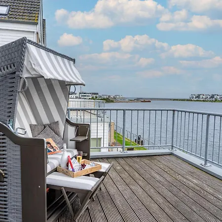 Apartamento Maisonette Kapteins Lounge By Seeblick Ferien Oro, Rundum Wasser, 6pers, Sauna, Kamin Olpenitz