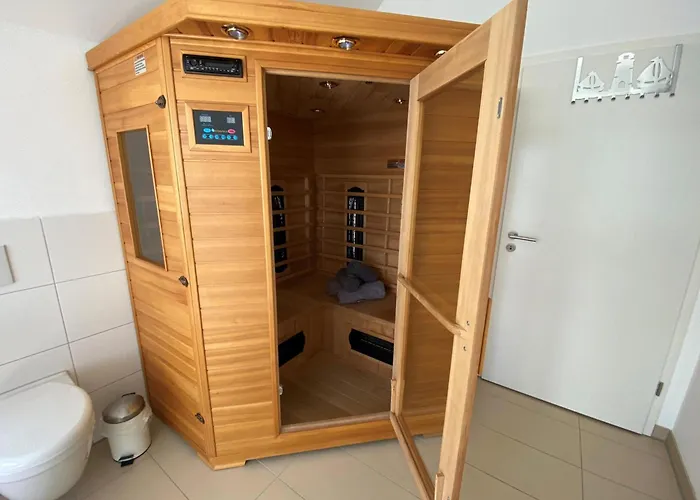 Maisonette Kapteins Lounge By Seeblick Ferien Oro, Rundum Wasser, 6pers, Sauna, Kamin